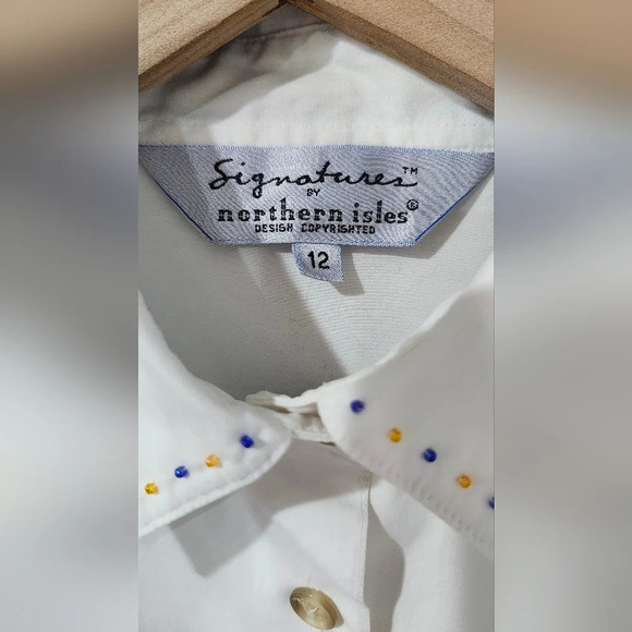 Signatures by Northern Isles Womens Embroidered Top Size 12 Tropical Coastal - Picture 3 of 5